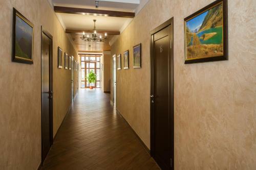 Hostal Guest House Kurshewel