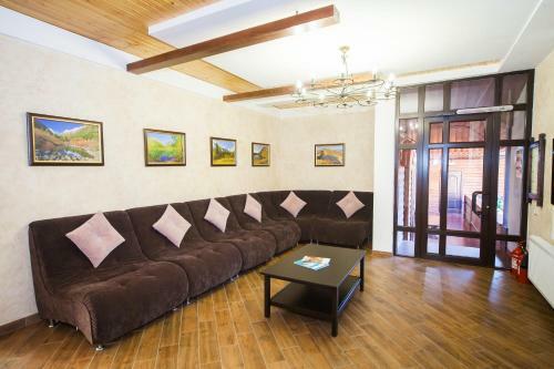 Hostal Guest House Kurshewel