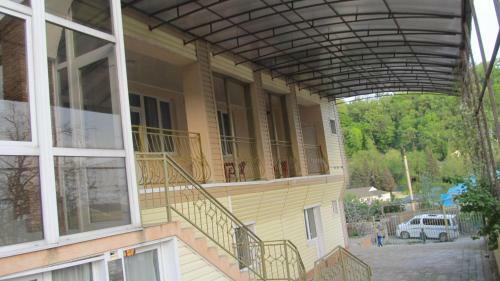 Premier Hotel