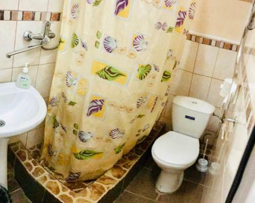 Hostal Guest House Uyt