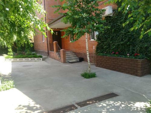 Hostal Guest House Uyt