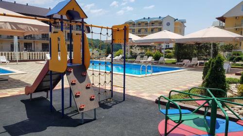 Hotel Aqua Villa