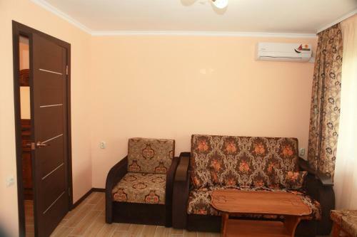 Hostal Miraj-prestizh Hotel