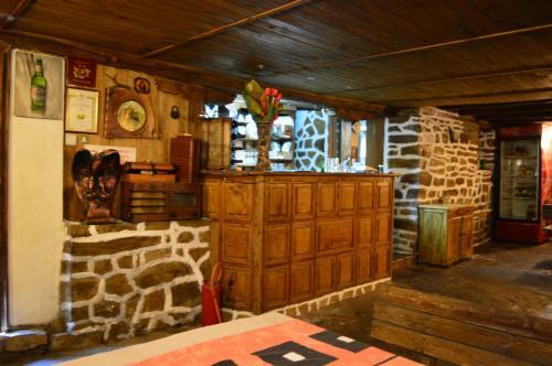 Hostal The Old House Guest House