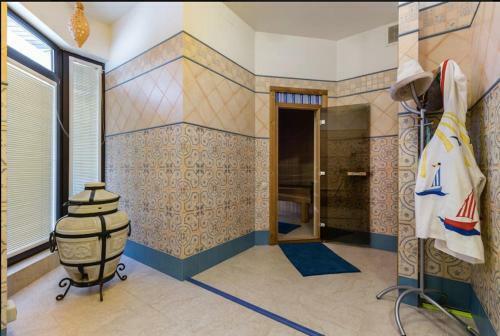 Unique Apartment With Russian Sauna