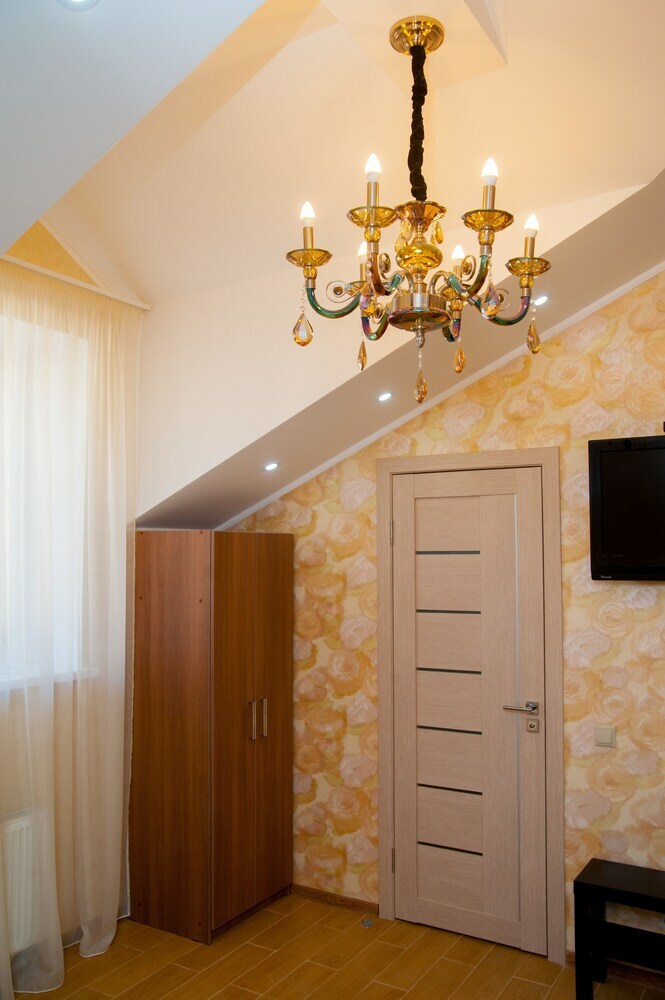 Modern History Apartments