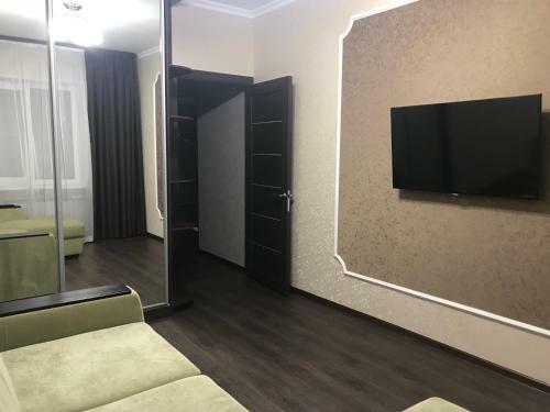 Apartment On Parkovaya 8