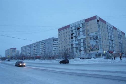 Apartment On Neftyanikov 48