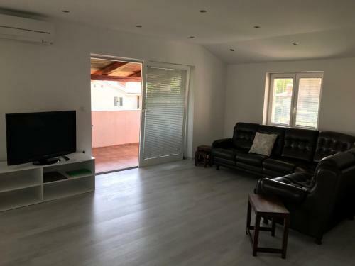 Apartment Jeri Delux