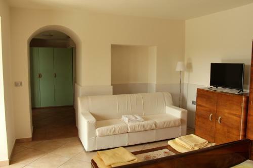 Zoi Apartments