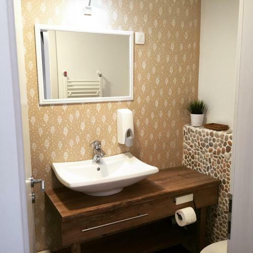 Hostal Gostilna Samarin