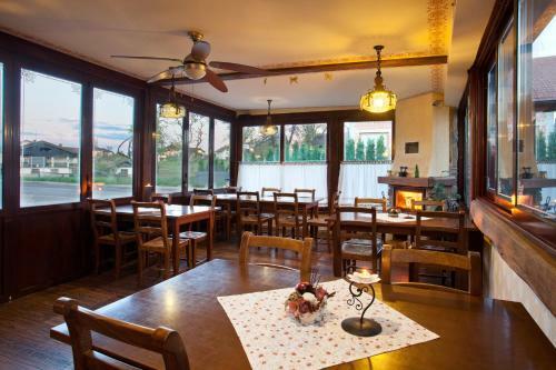 Hostal Gostilna Samarin