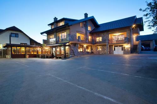 Hostal Gostilna Samarin