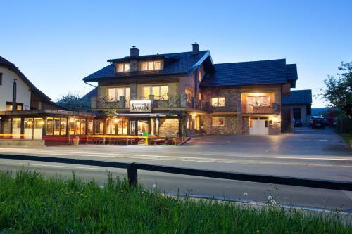 Hostal Gostilna Samarin