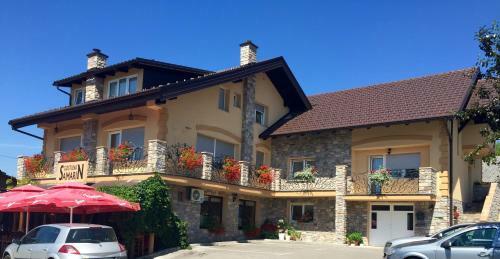 Hostal Gostilna Samarin