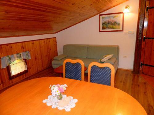 Apartments Na Brdi