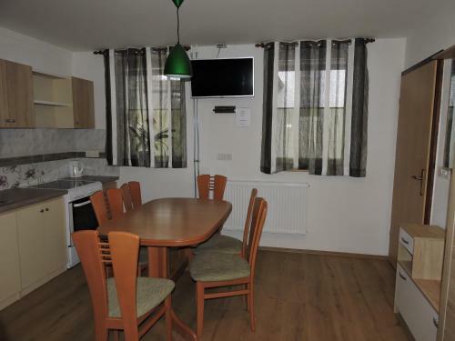 Apartments Gubanec