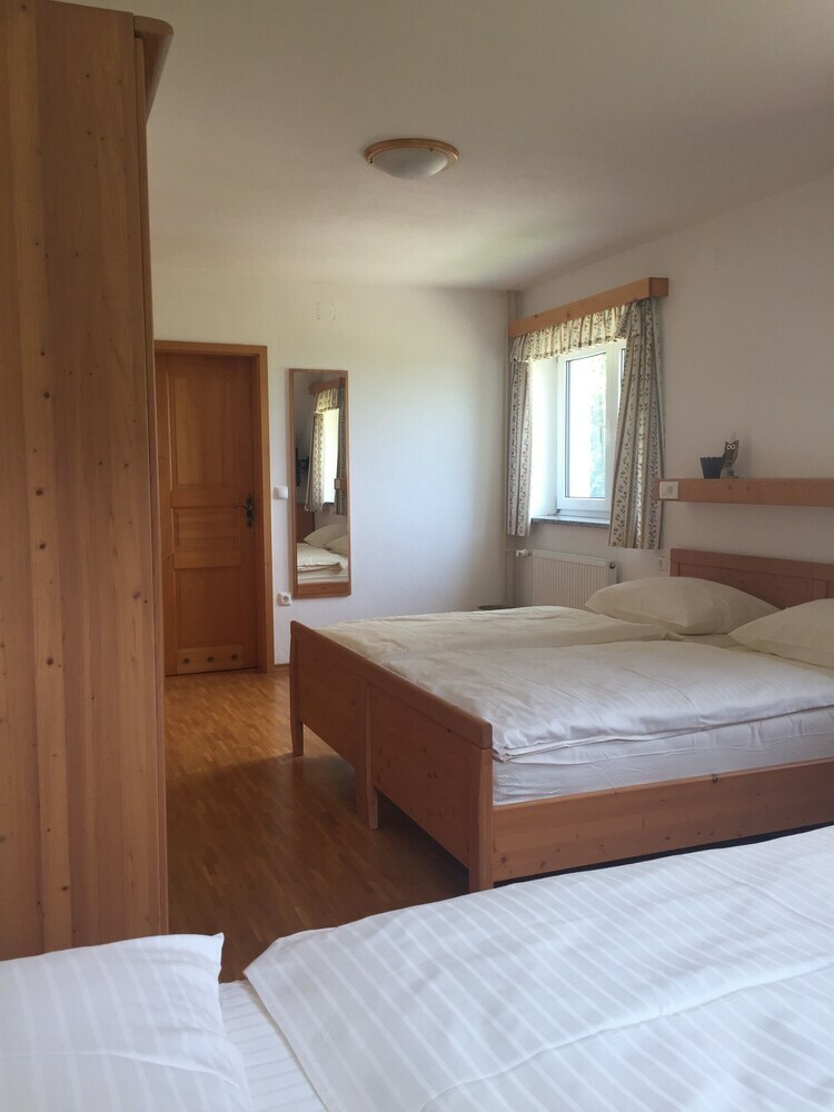 Bed & Breakfast Pr'dovar Guest House