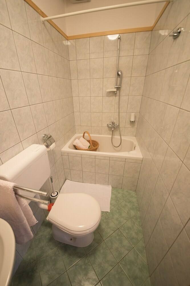 Bed & Breakfast Pr'dovar Guest House