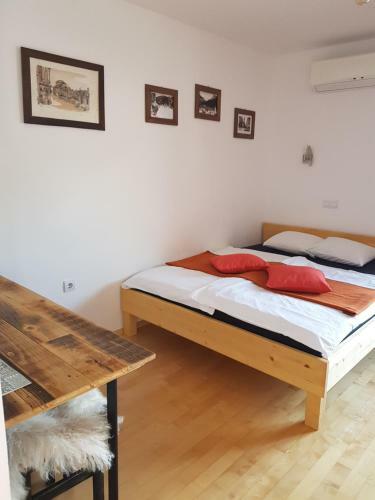 Hostal Guesthouse S