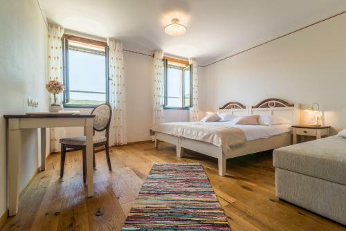 Hostal Casa Krasna Guest House