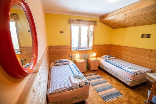 Hostal Guest House Hermanov Hram