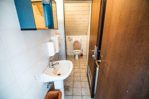 Hostal Guest House Hermanov Hram