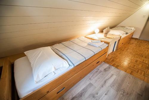 Hostal Guest House Hermanov Hram