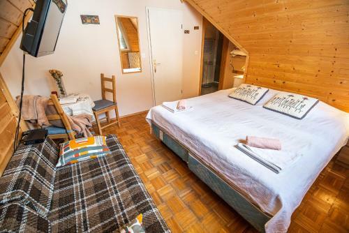 Hostal Guest House Hermanov Hram