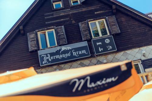 Hostal Guest House Hermanov Hram