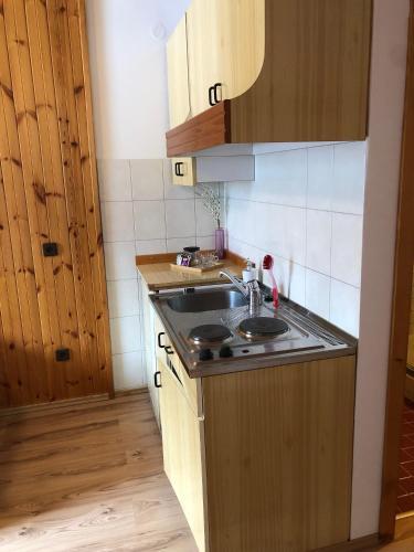 Hostal Encijan Apartments
