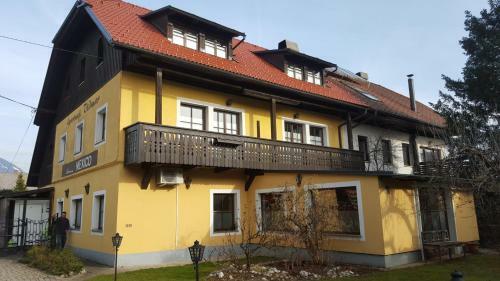 Hostal Apartments & Rooms Vidmar