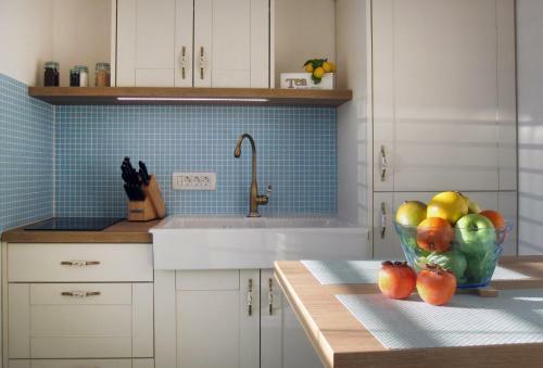 Sunny Apartment