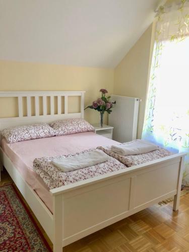 Hostal Apartments Maria