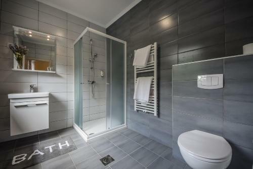 Hostal Apartments Maria