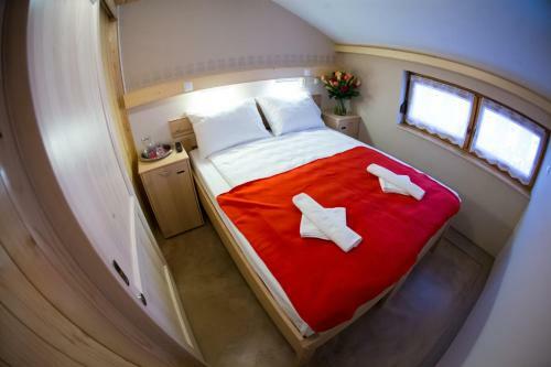 Bed & Breakfast De?ela Okusov