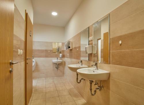 Hostel Delalut