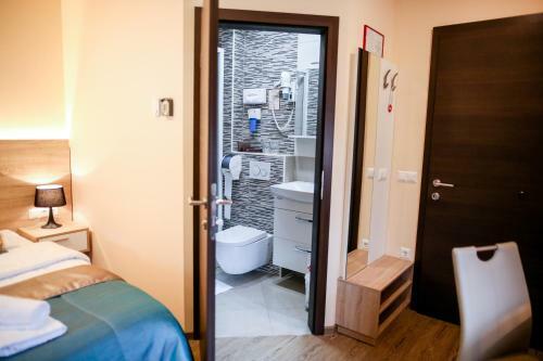 Hostal Guest House Vila Moj Mir