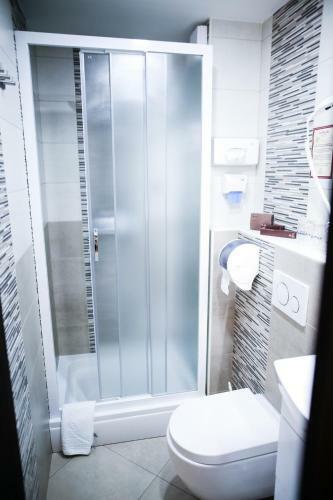 Hostal Guest House Vila Moj Mir