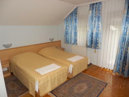 Hotel Gosti??e Na Paj?ni