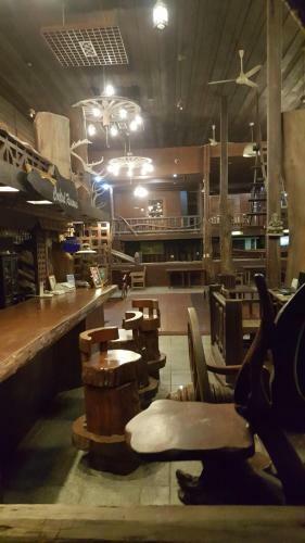 Hotel Ruean Mai Chai Khlong