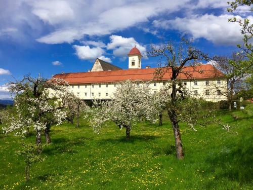 Hotel Stift St. Georgen Am L�ngsee