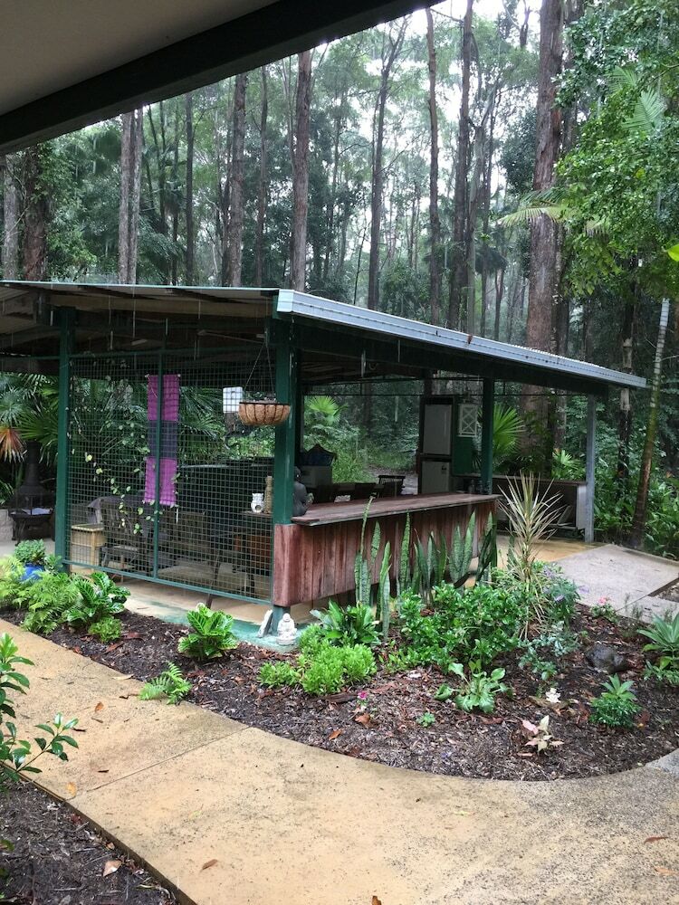 Bed & Breakfast Beechs' Brook Rainforest Retreat