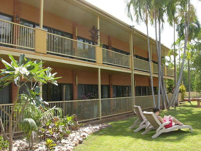 Litchfield Motel