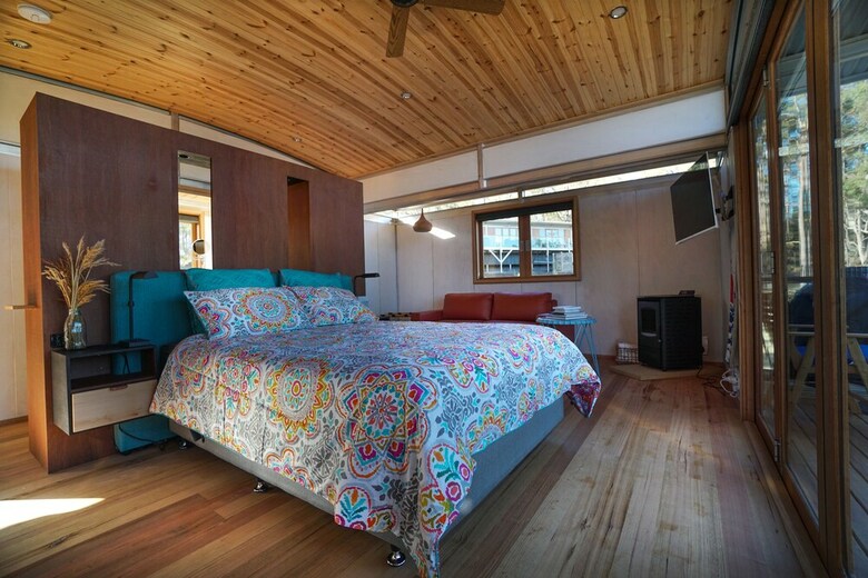 Villa Free Spirit Pods