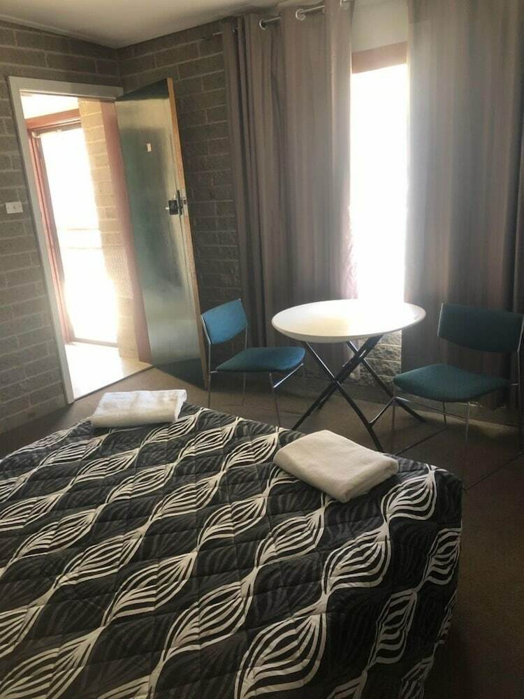 Shamrock Hotel Motel Balranald