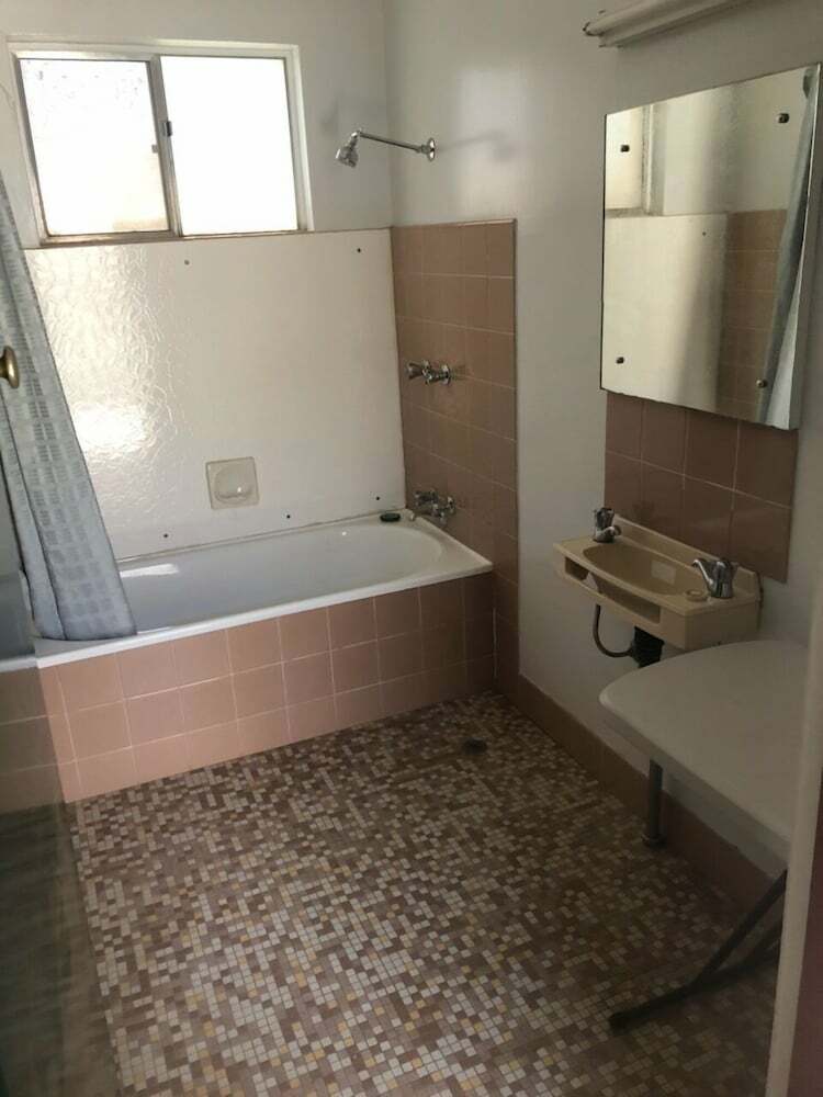 Shamrock Hotel Motel Balranald