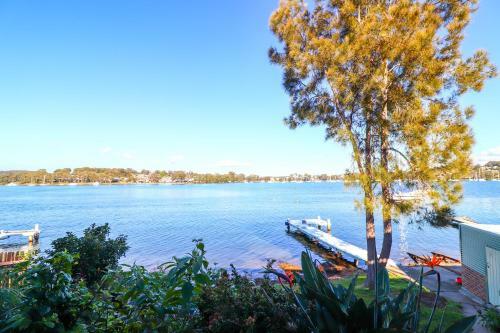 El Lago Jetty