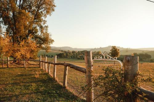 Tracton Homestead