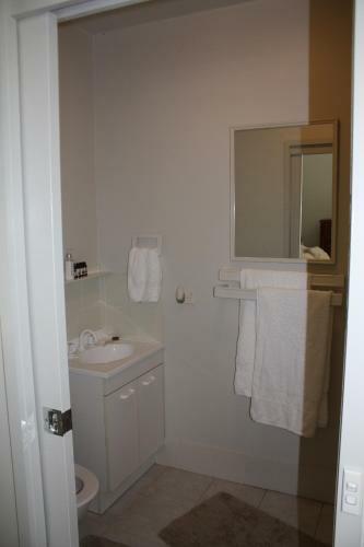 Bed & Breakfast Mandalay House